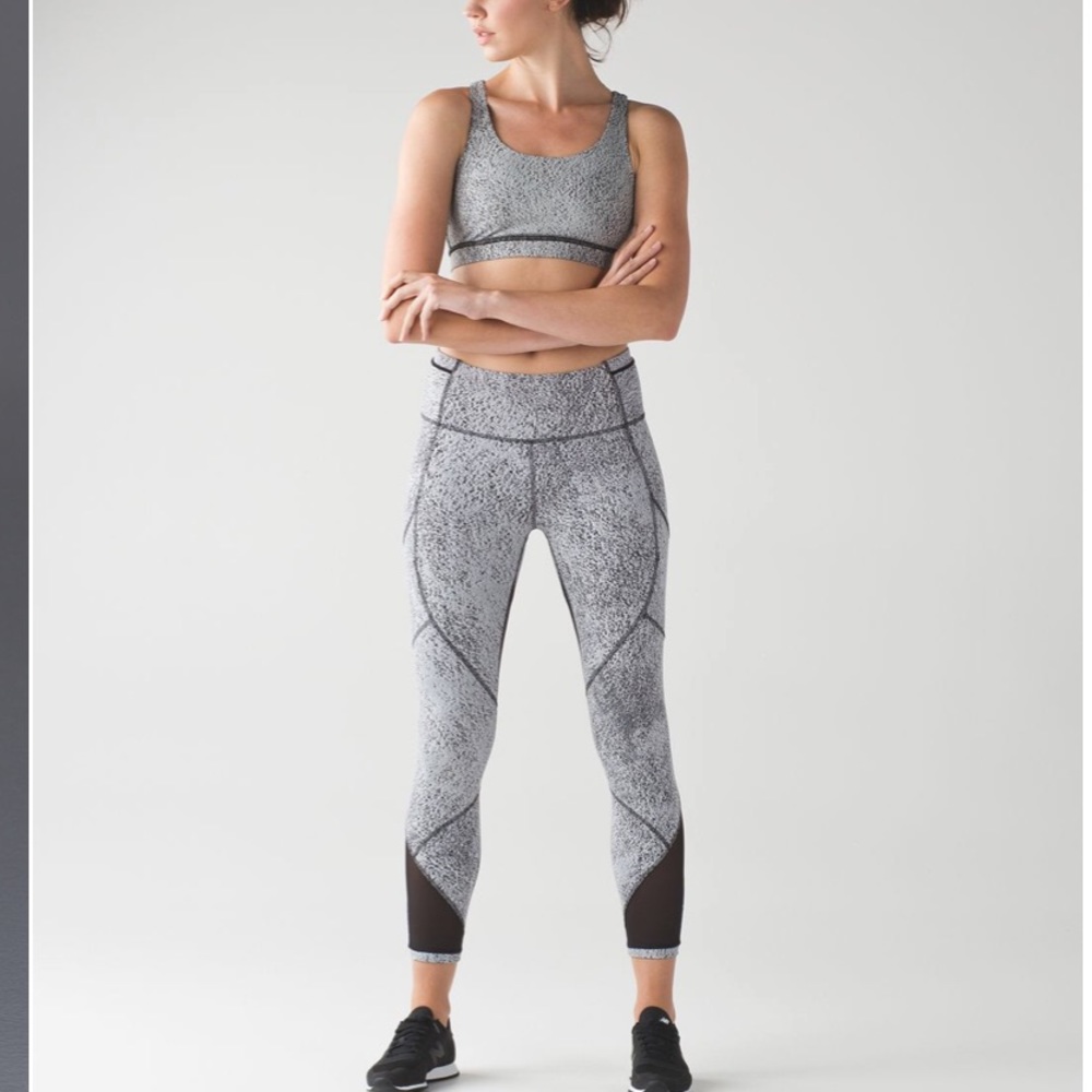 Lululemon 🍋 Outrun Tight